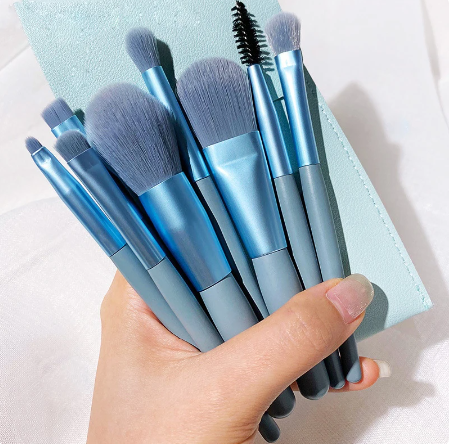 8 in 1 set of professional makeup brushes for girls, soft bristles mak –  Majestic Bargains